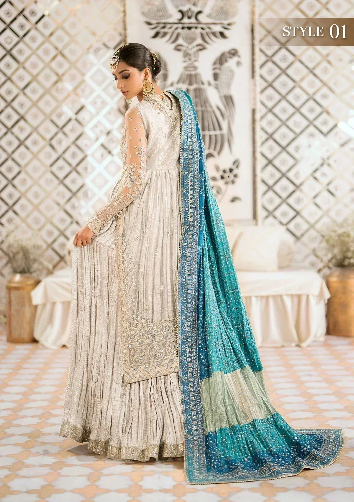 Aik Atelier Wedding Festive 24 Ivory Organza – view 5 – Poshaq