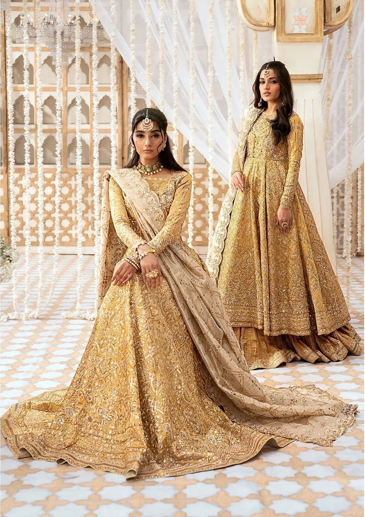 Aik Atelier Wedding Festive 24 Gold Tissue – view 1 – Poshaq