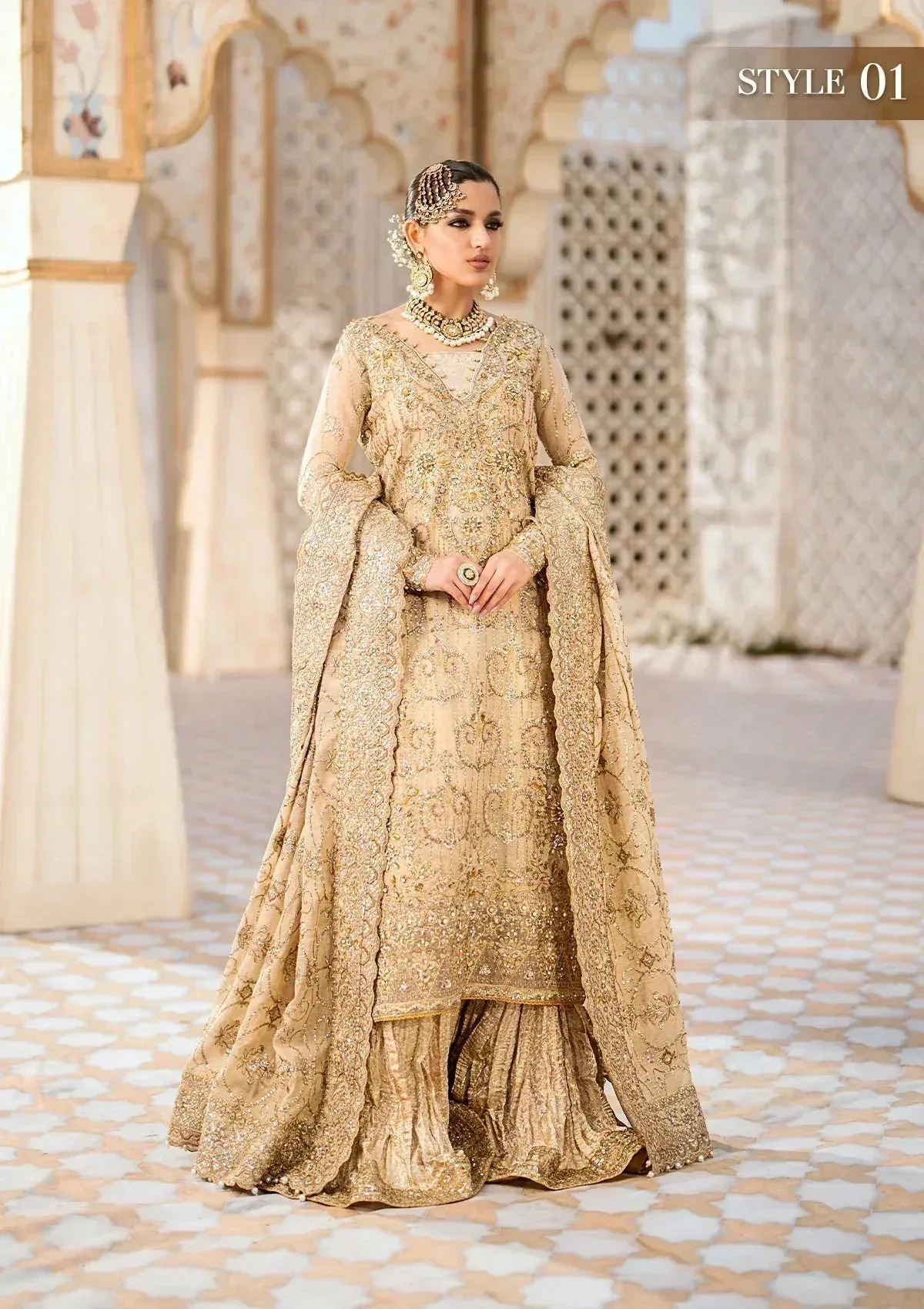 Aik Atelier Wedding Festive 24 Gold Organza – view 2 – Poshaq
