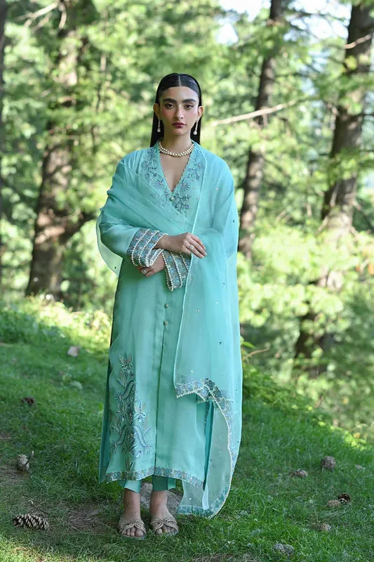 Hue Pret Farasha Luxury Pret Light Ferozi Organza – view 1 – Poshaq