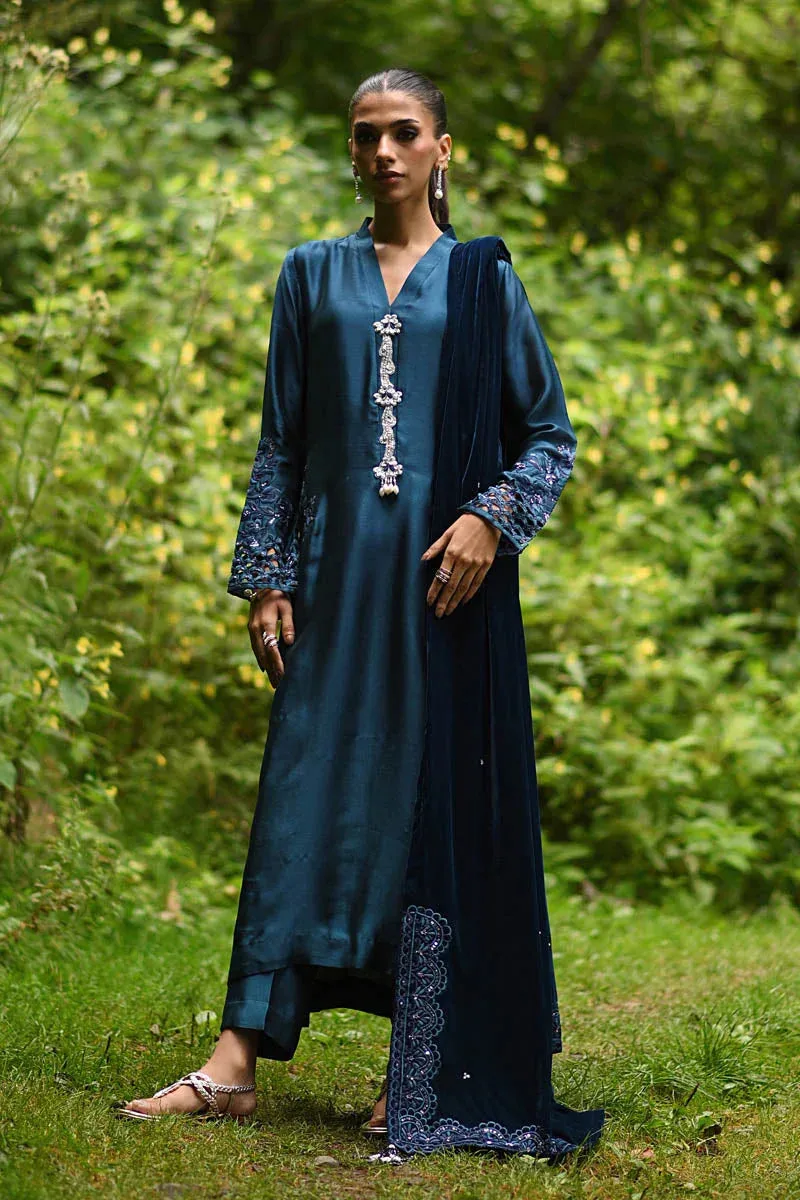 Hue Pret Farasha Luxury Winter Teal Blue Velvet – view 1 – Poshaq