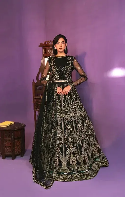 Gisele Zarish Festive Collection 23 Bottle Green Raw Silk – view 1 – Poshaq