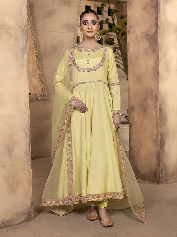 Hemstitch Raw Silk Edit 25 Pastel Yellow Raw Silk – view 1 – Poshaq