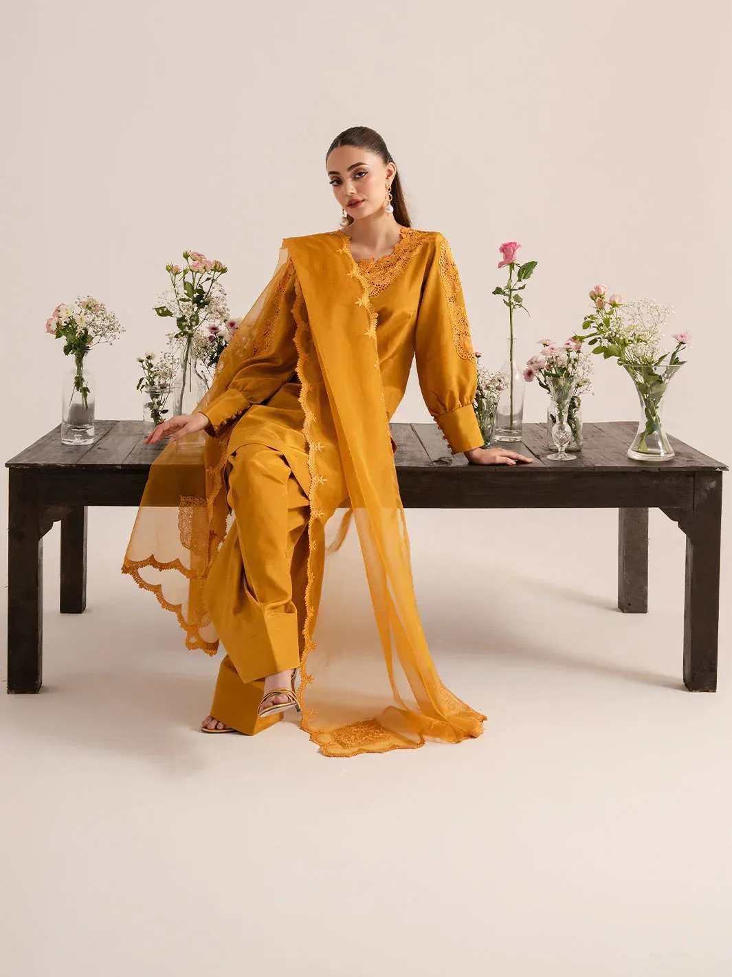 Izel The Silk Chapter Mustard Raw Silk – view 5 – Poshaq