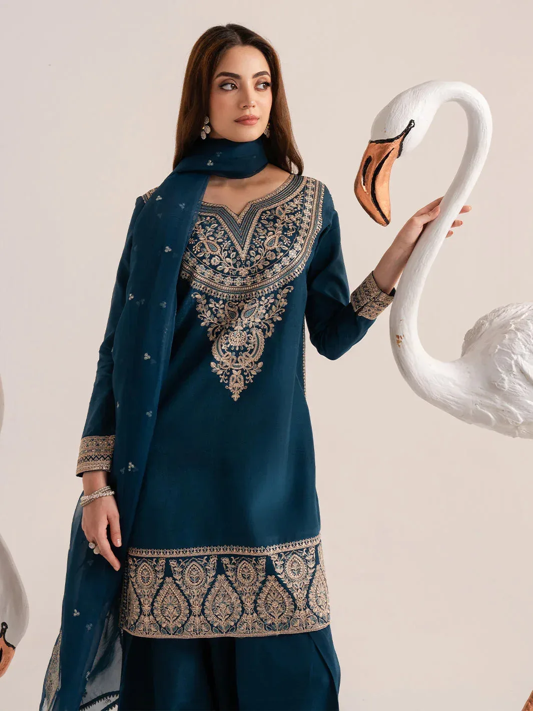 Izel The Silk Chapter Blue Raw Silk – view 4 – Poshaq