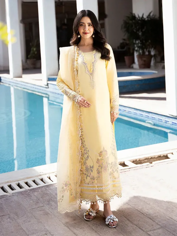 Izel Mahveen Festive Lawn 25 Pale Yellow Lawn – view 1 – Poshaq