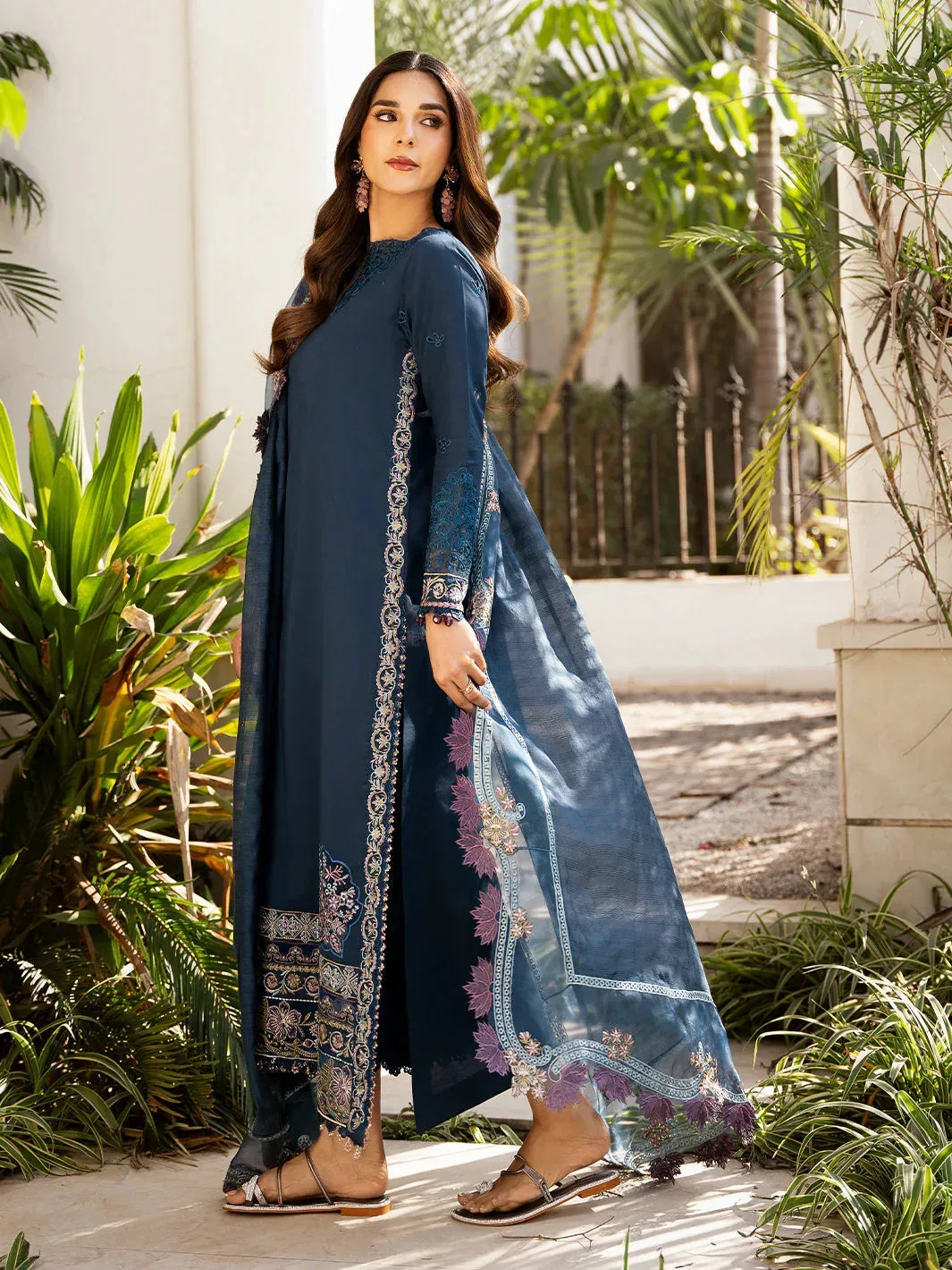 Izel Mahveen Festive Lawn 25 Navy Blue Lawn – view 2 – Poshaq