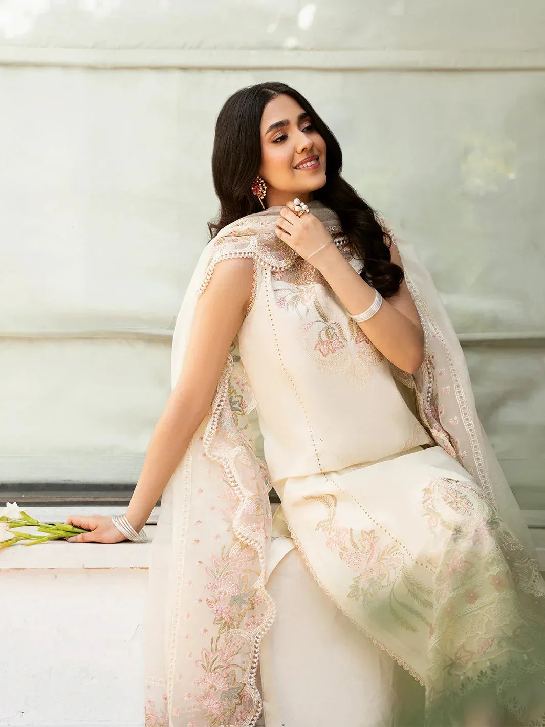 Izel Mahveen Festive Lawn 25 Off White Lawn – view 5 – Poshaq