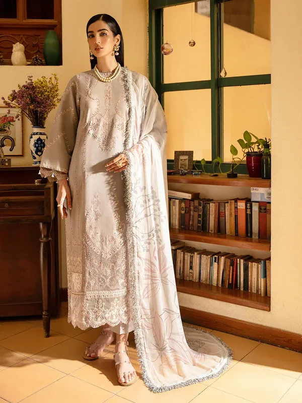 Izel Dastak Luxury Lawn Grey Organza – view 1 – Poshaq