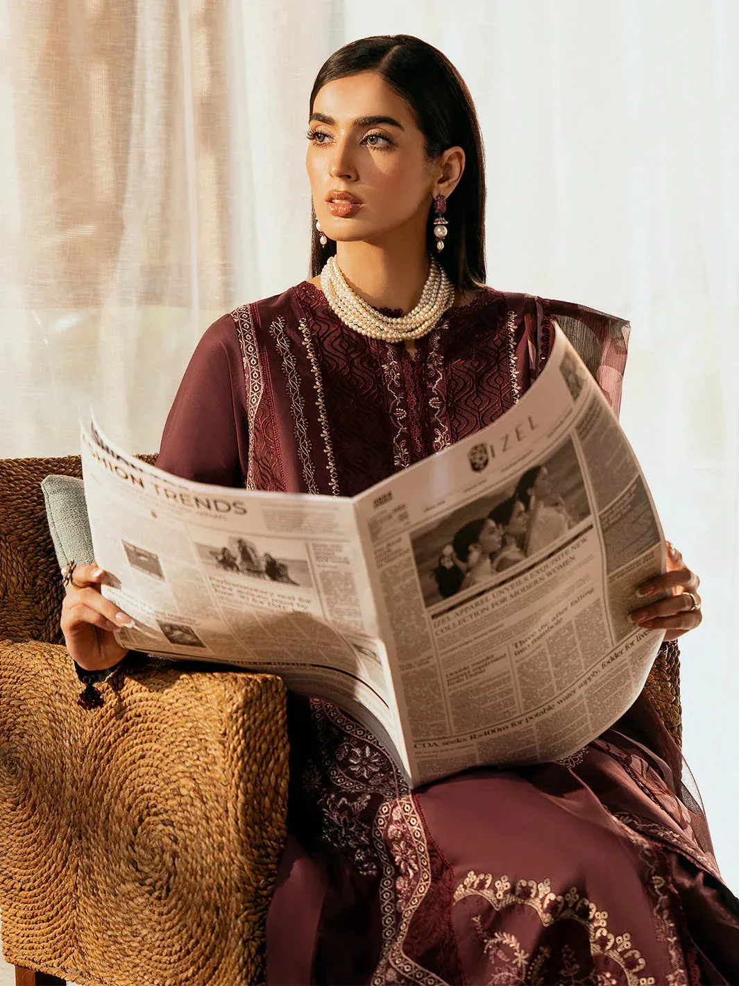 Izel Dastak Luxury Lawn Dark Plum Organza – view 6 – Poshaq