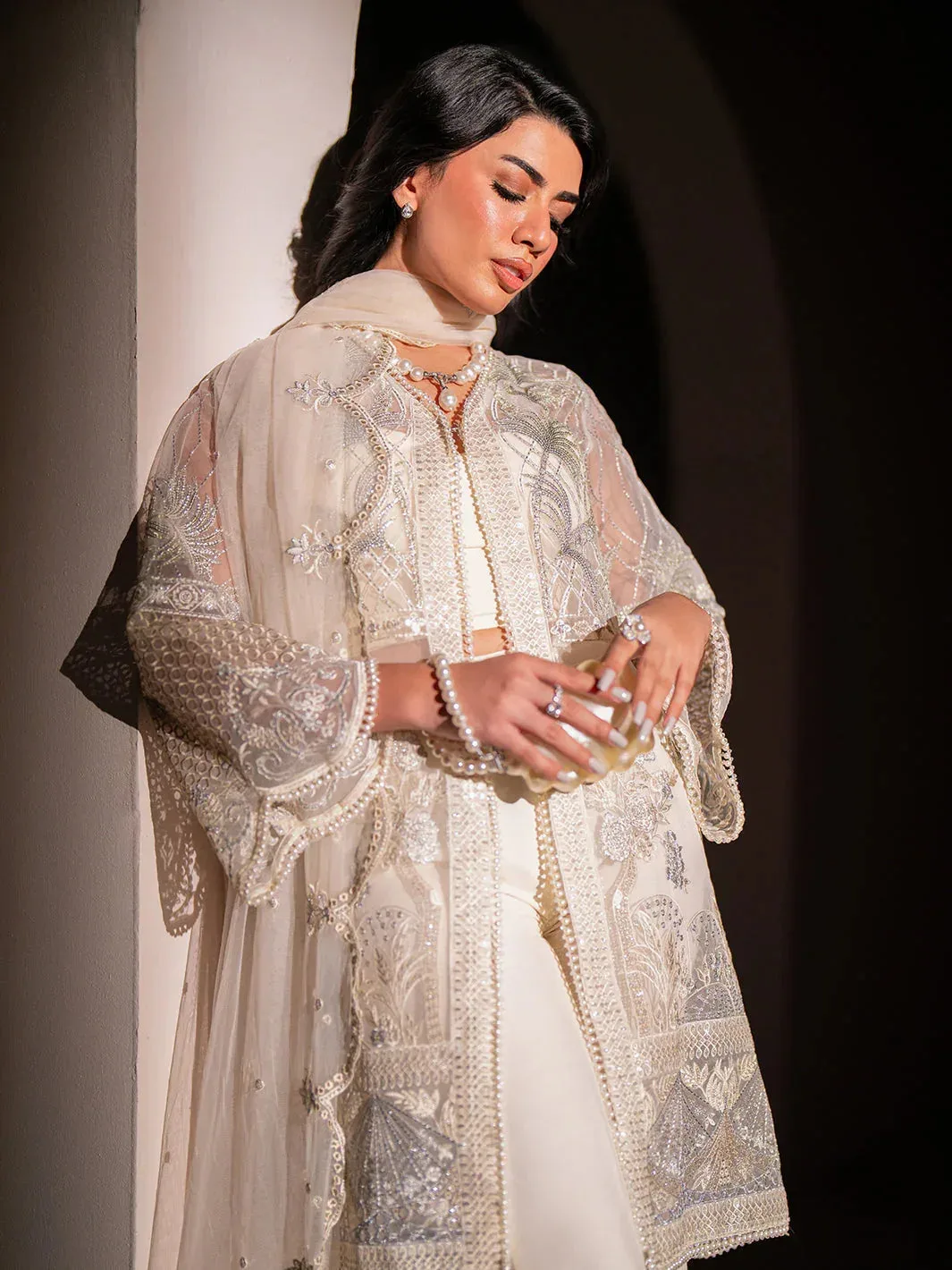 Izel Stardust Luxury Collection White Raw Silk – view 5 – Poshaq