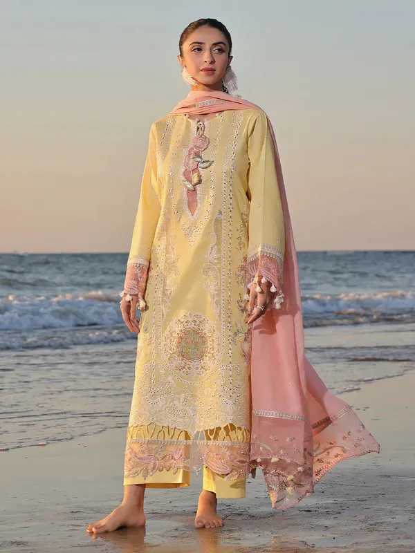 Izel Saahil Signature Lawn 24 Yellow Organza – view 1 – Poshaq