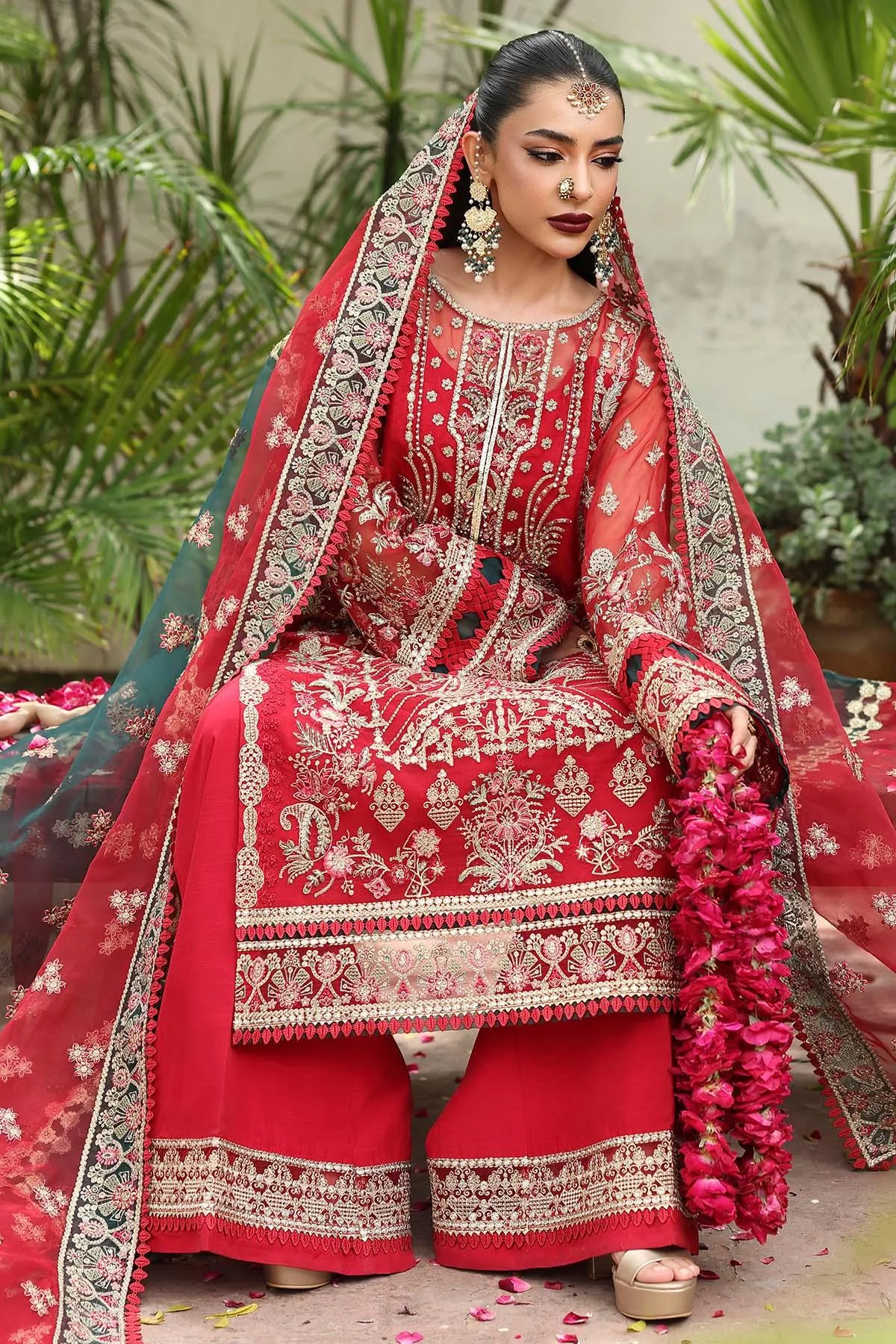 Red long shirt in raw silk and organza with subtle embellishments – view 4 – Poshaq