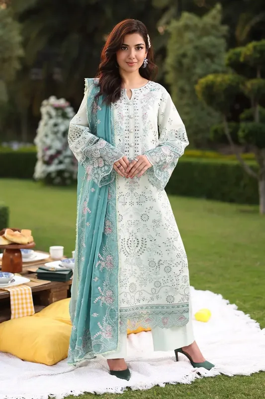 Imrozia Premium Hayam Luxury Lawn 25 Ice Blue Lawn – view 1 – Poshaq