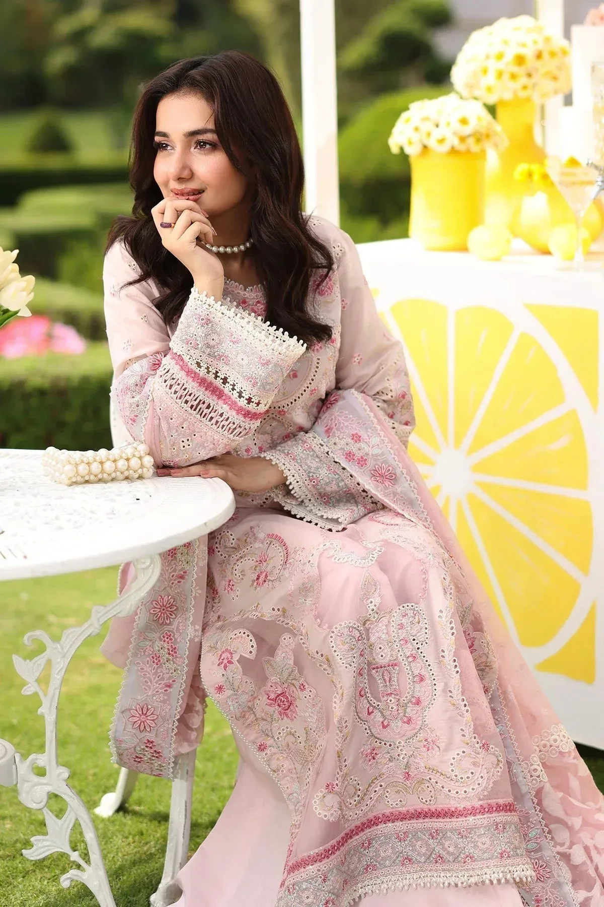 Imrozia Premium Hayam Luxury Lawn 25 Light Pink Organza – view 3 – Poshaq
