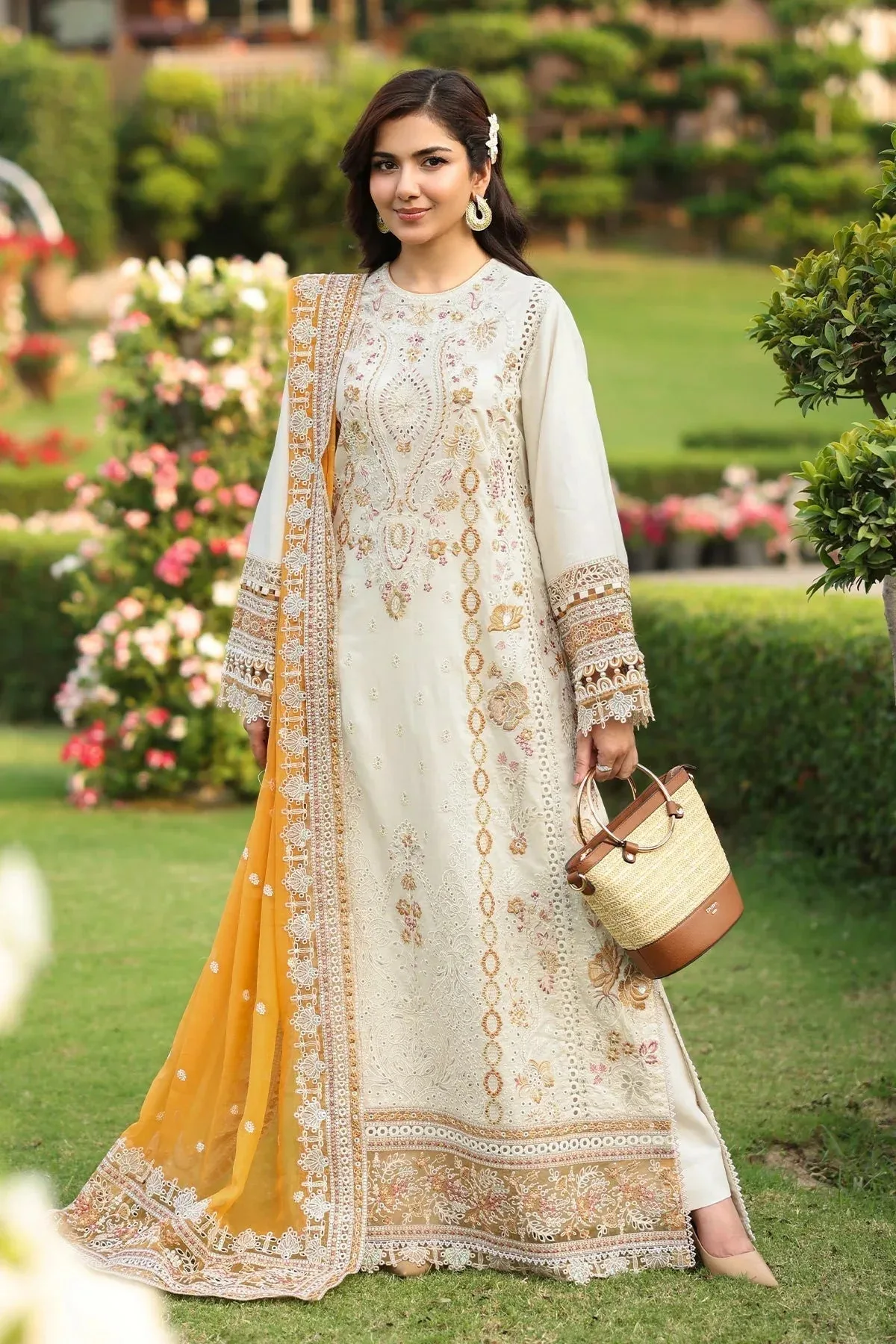 Imrozia Premium Hayam Luxury Lawn 25 Ivory Organza – view 1 – Poshaq