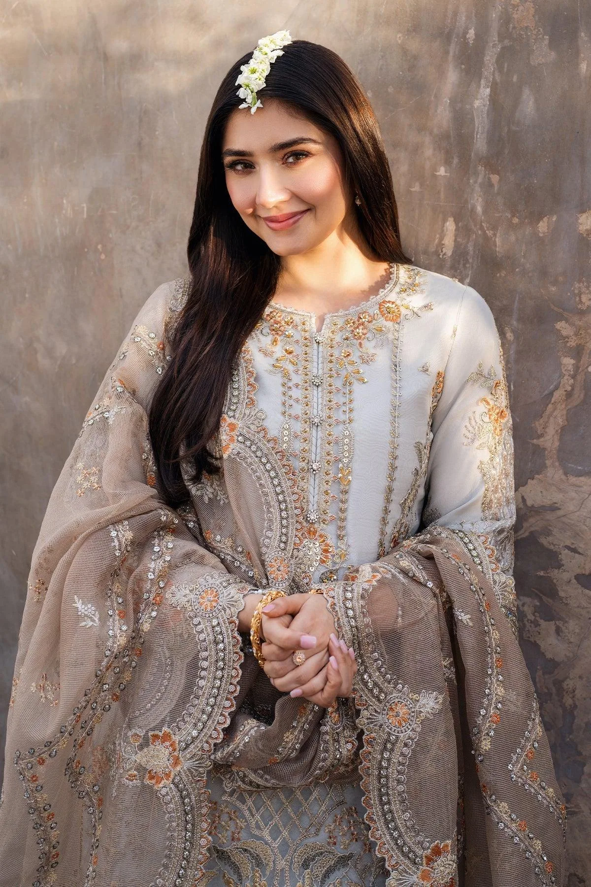Imrozia Premium Meeras Luxury Eid 25 Grey Organza β view 4 β Poshaq