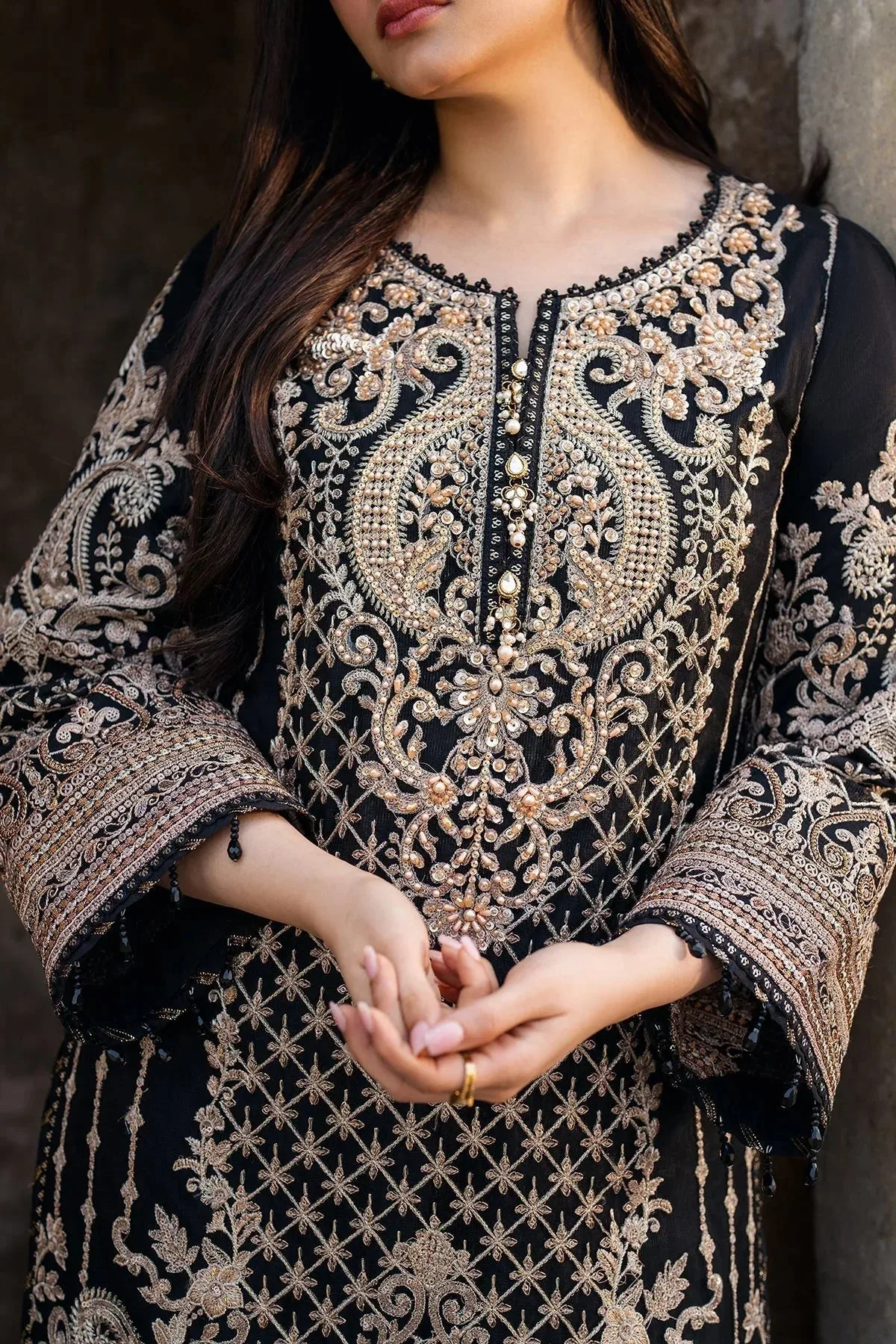 Imrozia Premium Meeras Luxury Eid 25 Black Raw Silk β view 3 β Poshaq