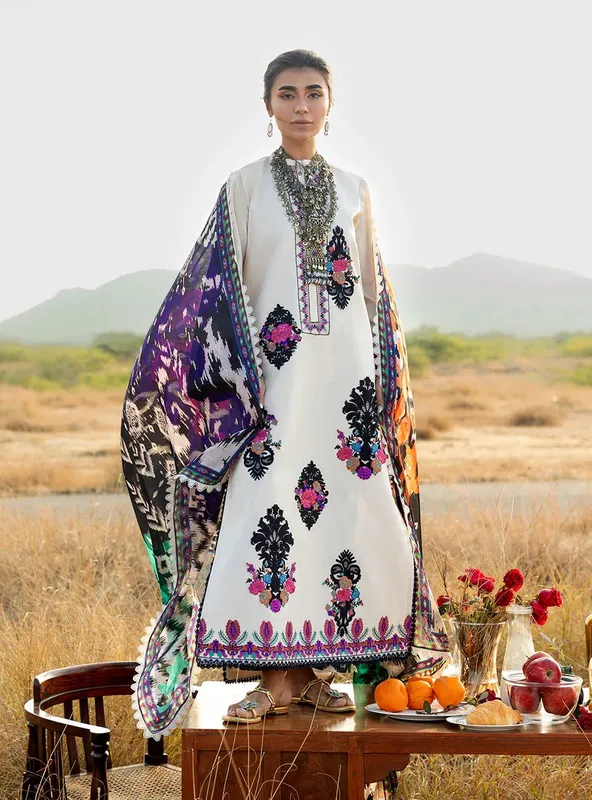 Spring/Summer'26 White Jacquard – view 1 – Poshaq