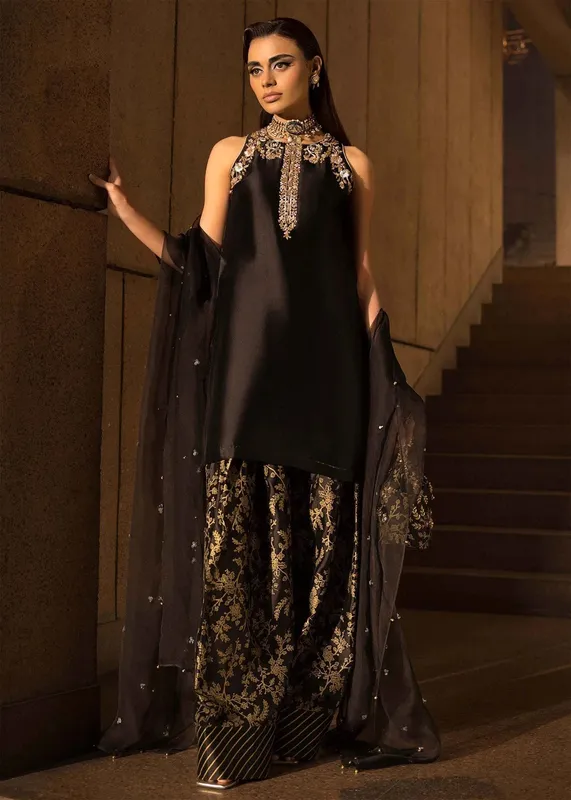 Mahum Asad Dream a Little Dream of Me Black Organza – view 1 – Poshaq