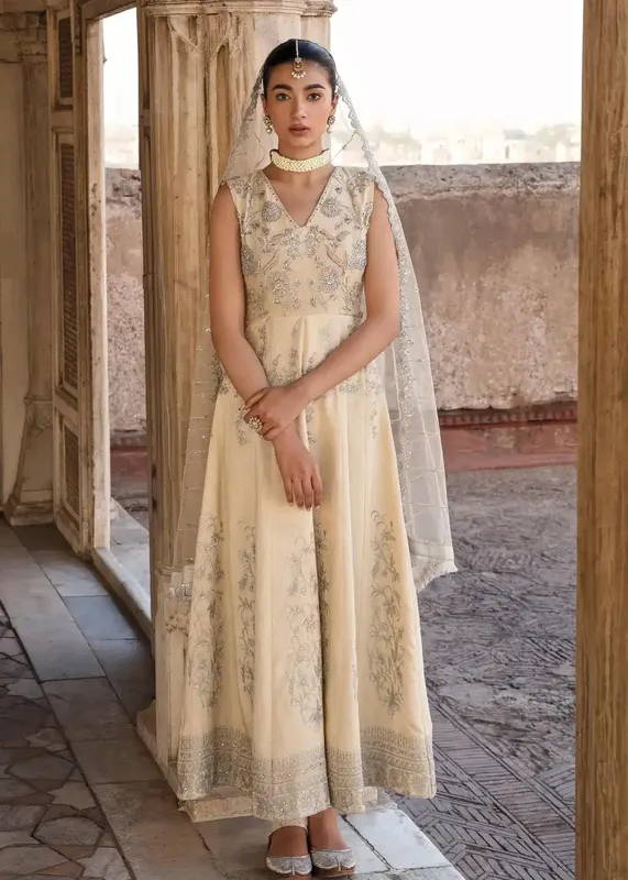 Mahum Asad Gul Posh Luxury Formals 23 Ivory Raw Silk – view 1 – Poshaq