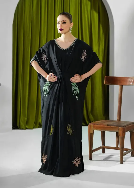Mahum Asad Forever and Ever Formals Black Silk – view 1 – Poshaq
