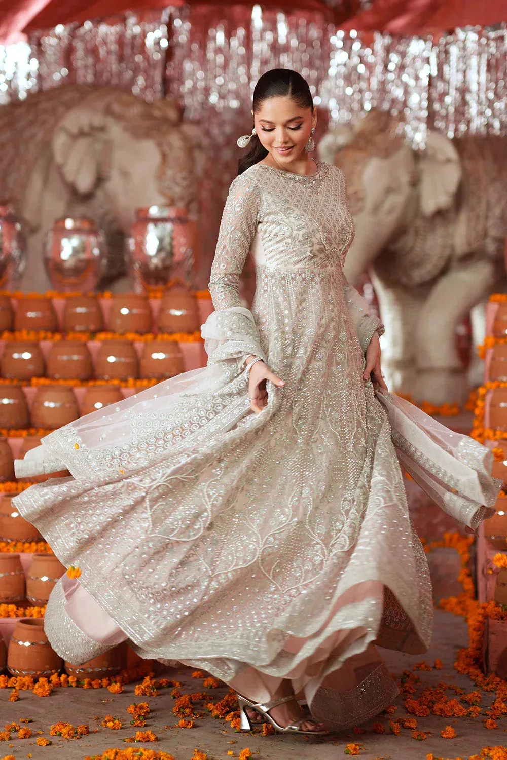 Maryum N Maria Husn Wedding Formals Off White Net – view 4 – Poshaq