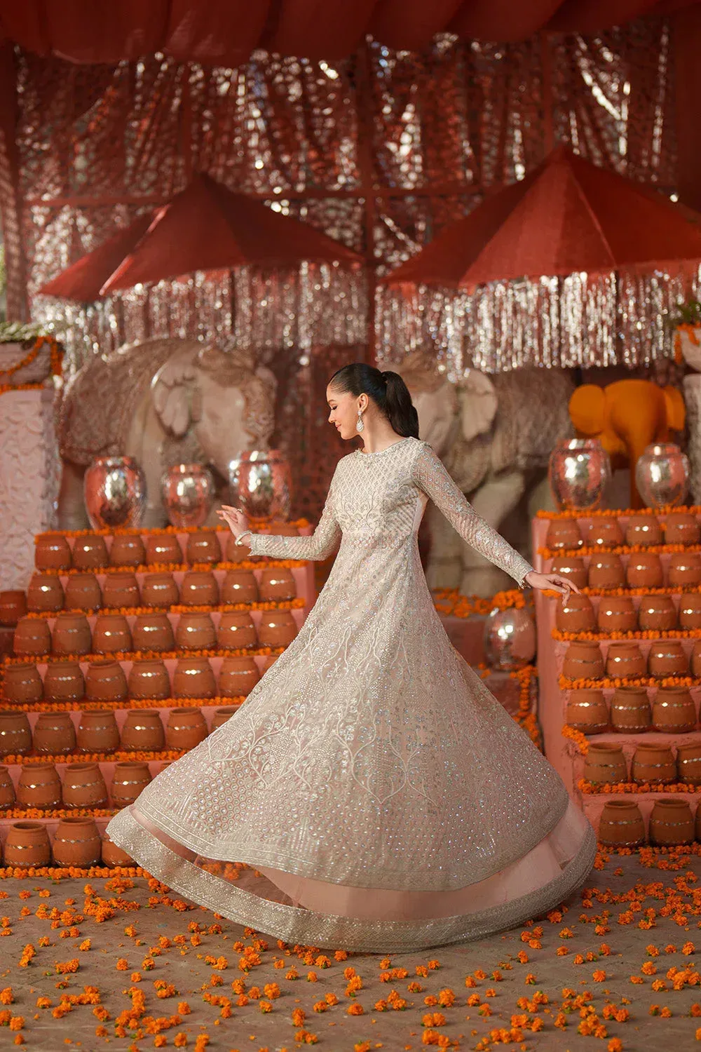 Maryum N Maria Husn Wedding Formals Off White Net – view 5 – Poshaq