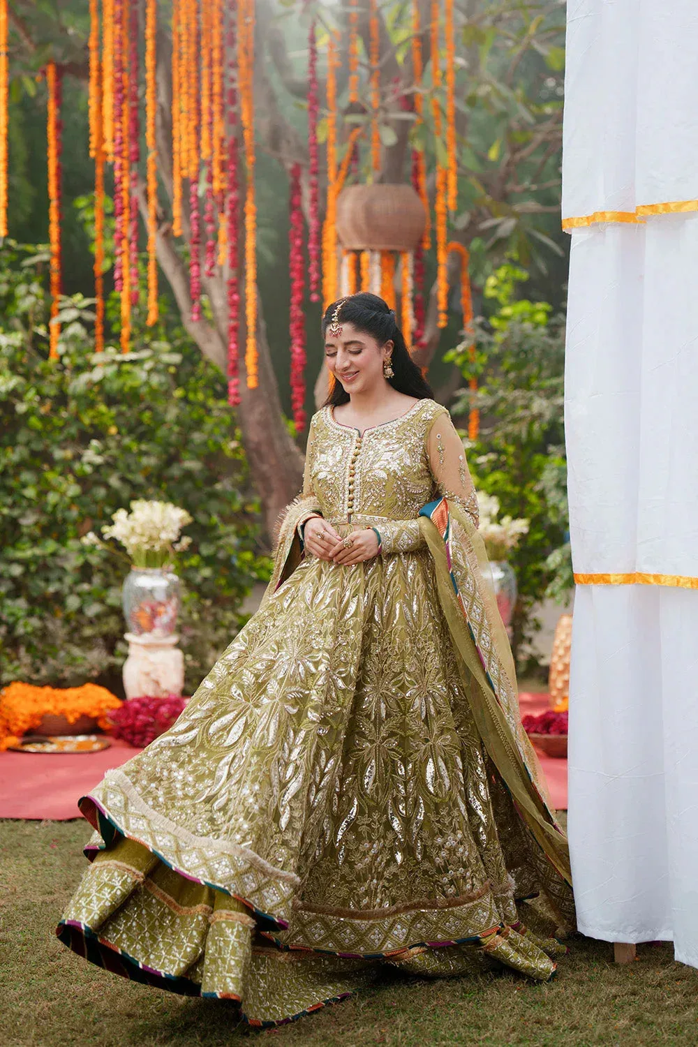 Maryum N Maria Husn Wedding Formals Olive Net – view 4 – Poshaq