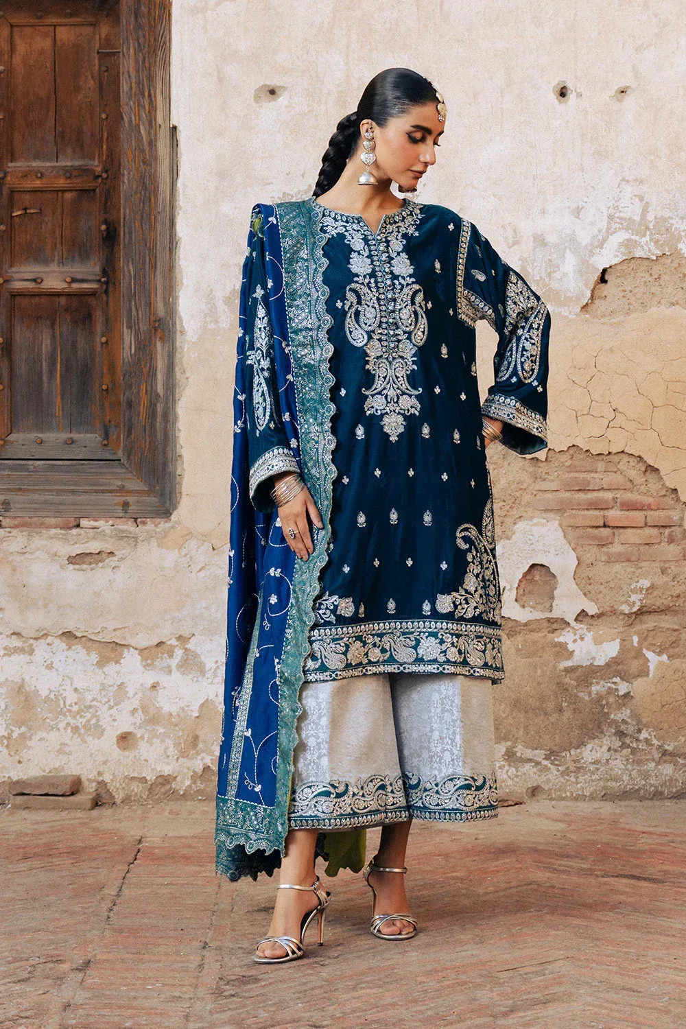 Maryum N Maria Gulshan e Makhmal Zinc Velvet – view 1 – Poshaq