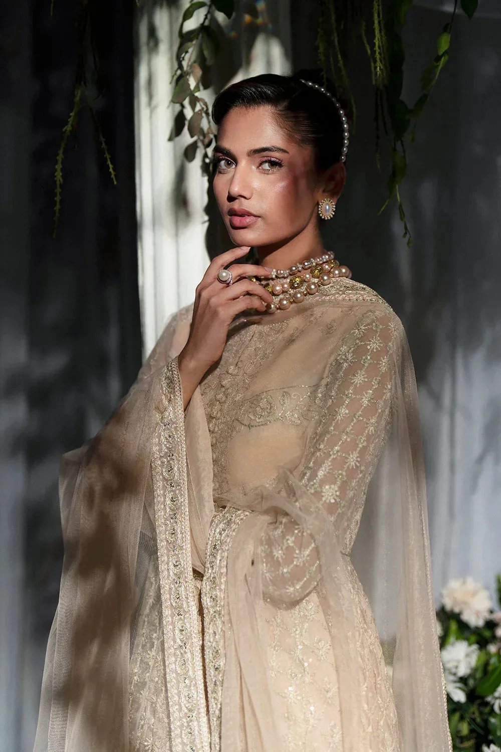 Maryum N Maria Musawir Formals Silver Gold Net – view 4 – Poshaq