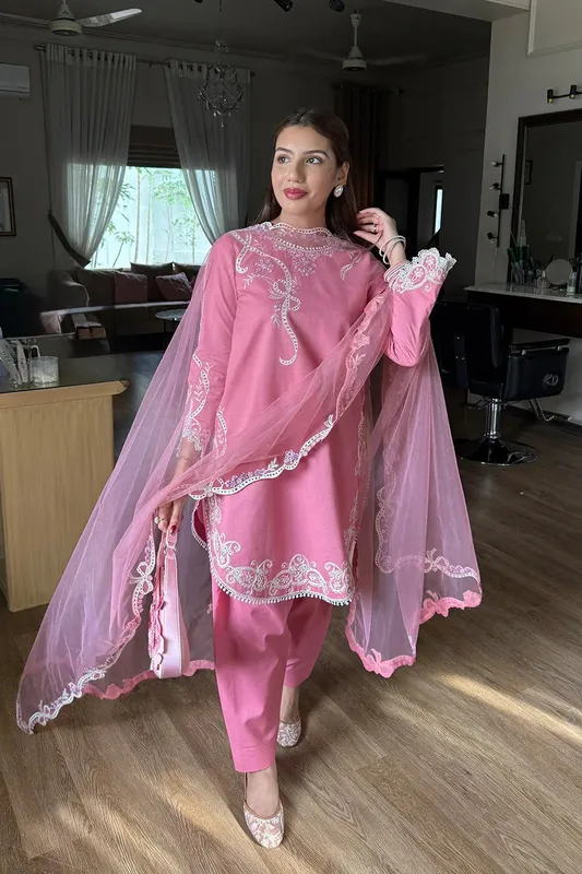 Maryum N Maria Vasl Pret Pink Cambric – view 1 – Poshaq