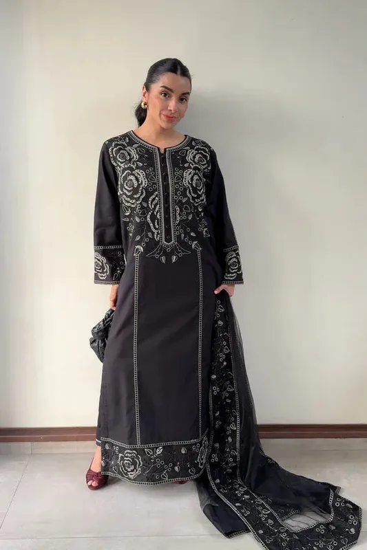 Maryum N Maria Black Organza – view 1 – Poshaq
