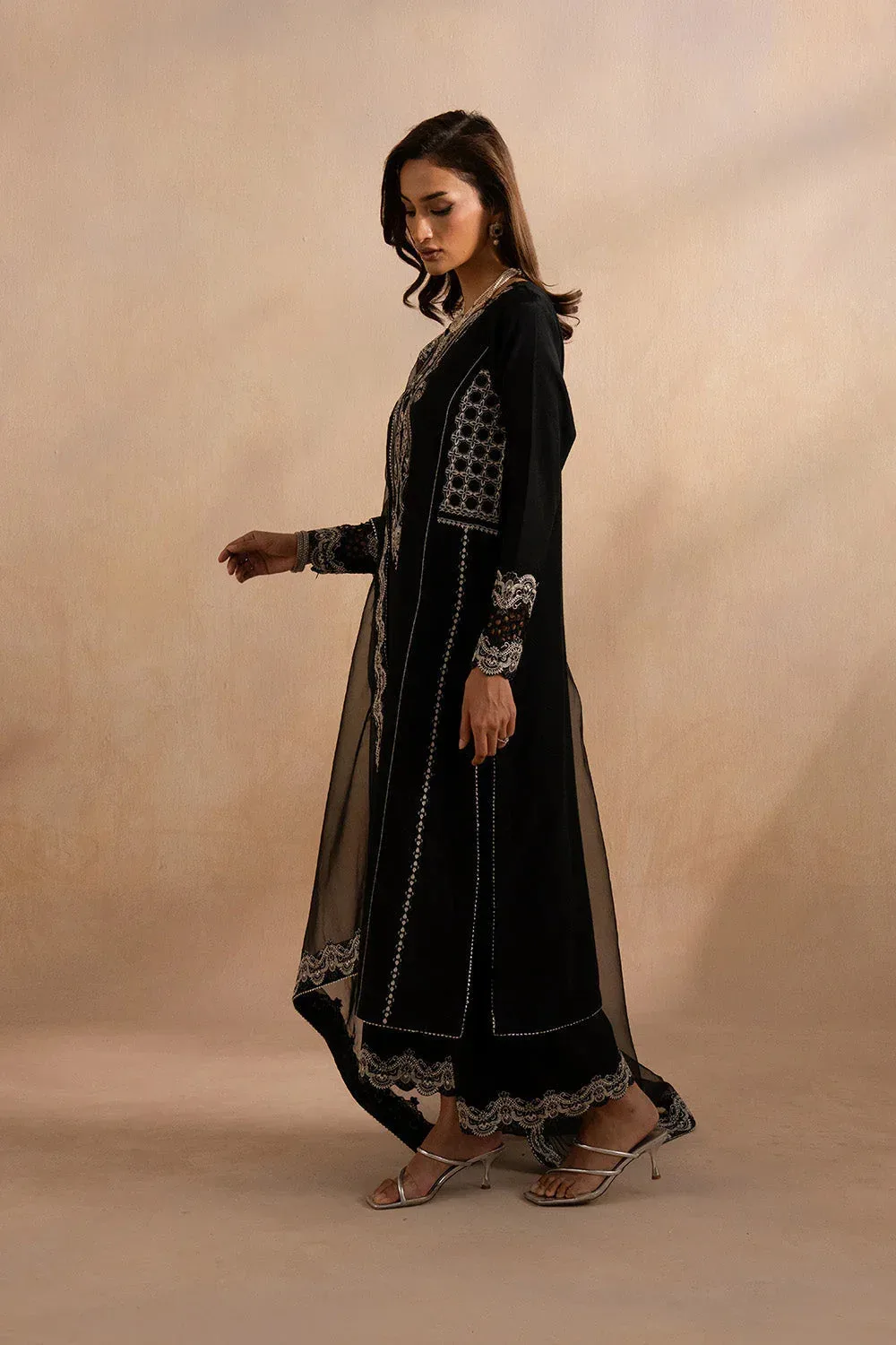 Maryum N Maria Dhahab 25 Black Raw Silk – view 5 – Poshaq