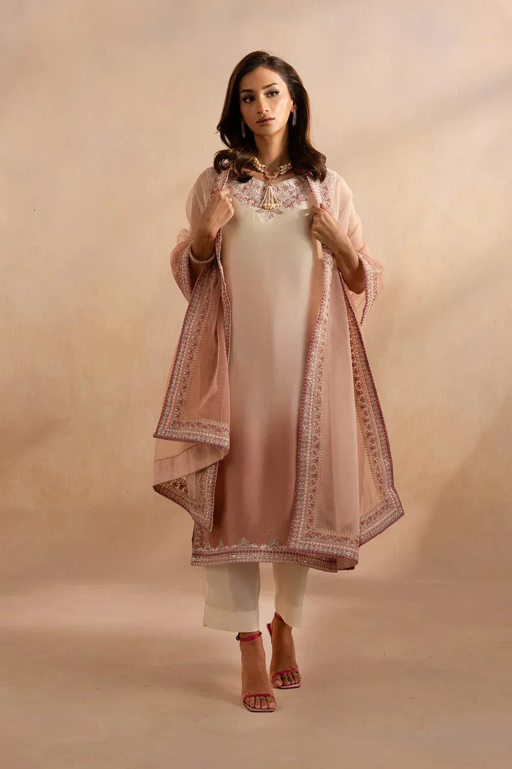 Maryum N Maria Dhahab 25 Pink Organza – view 3 – Poshaq