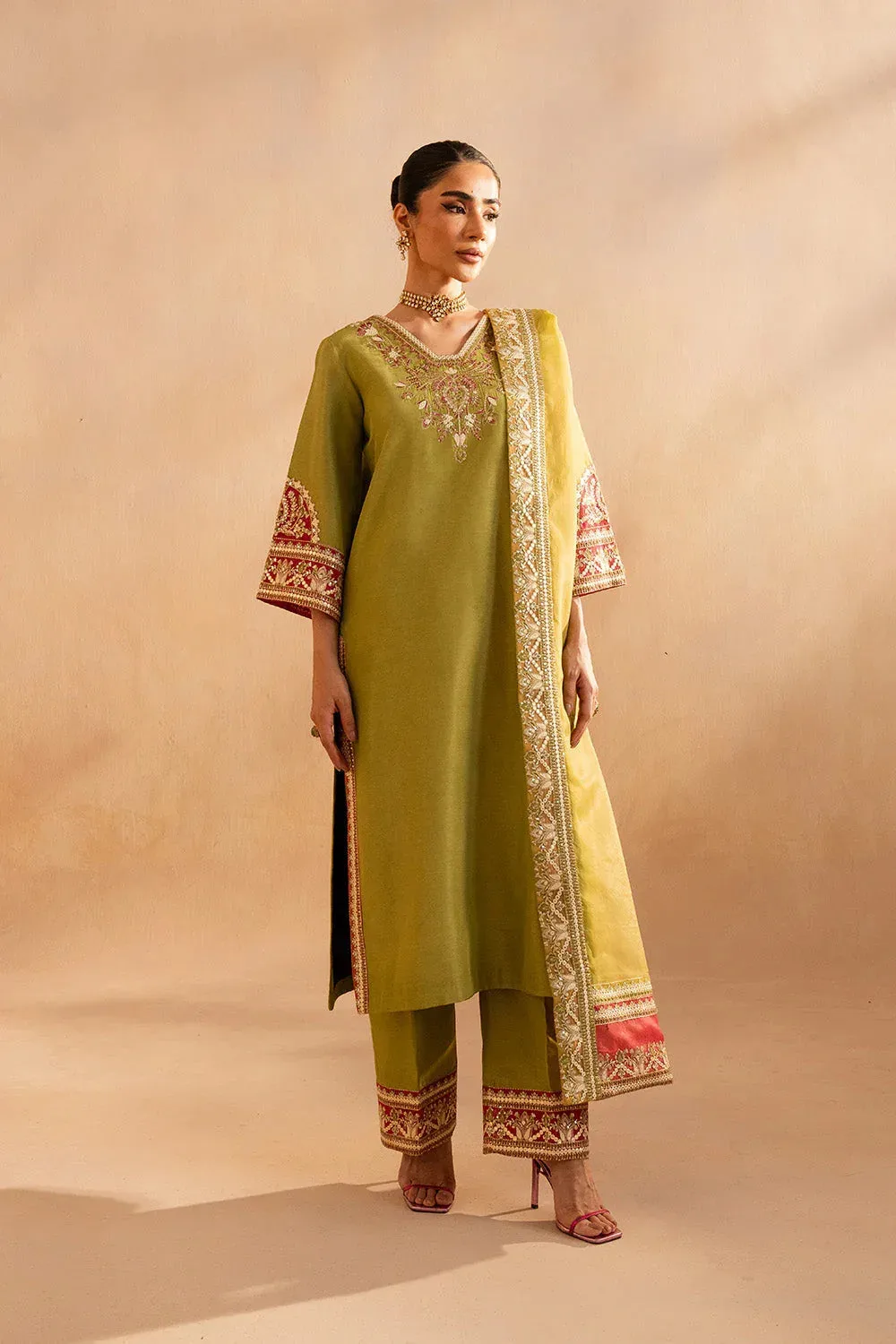 Maryum N Maria Dhahab 25 Mehndi Green Organza – view 1 – Poshaq