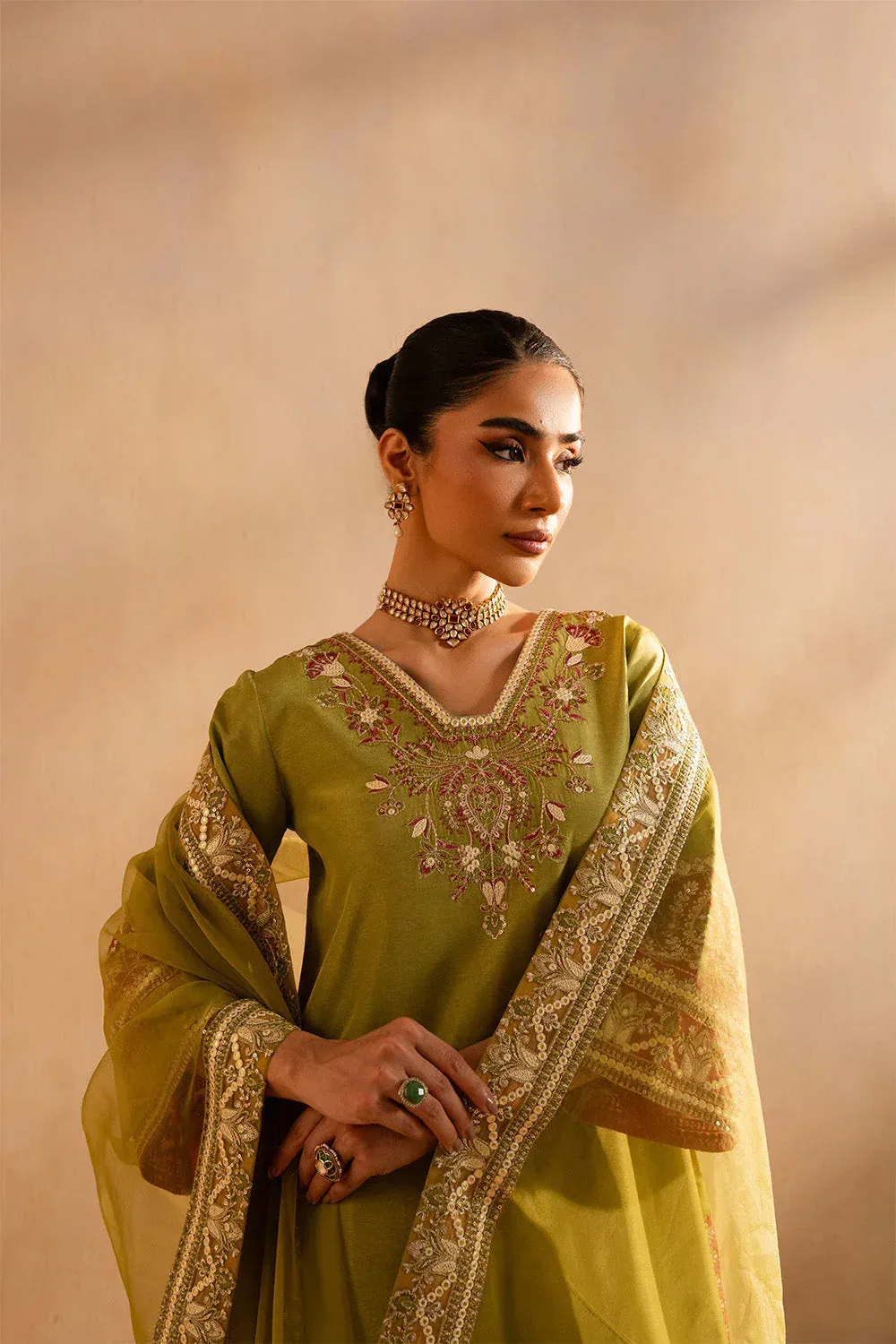 Maryum N Maria Dhahab 25 Mehndi Green Organza – view 5 – Poshaq