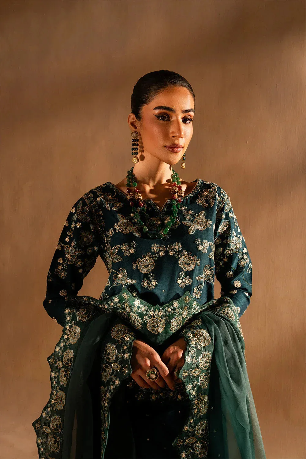 Maryum N Maria Dhahab 25 Deep Green Raw Silk – view 3 – Poshaq
