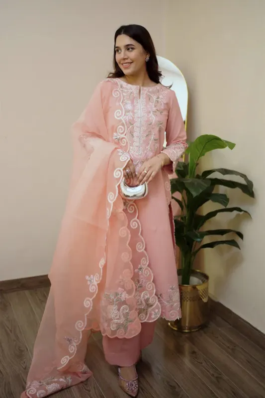 Maryum N Maria Koel 25 Pink Organza – view 1 – Poshaq