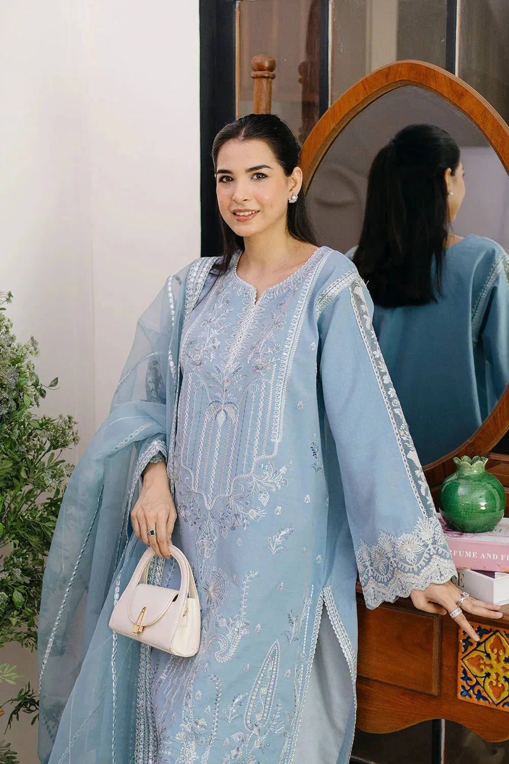 Maryum N Maria Koel 25 Light Blue Organza – view 3 – Poshaq