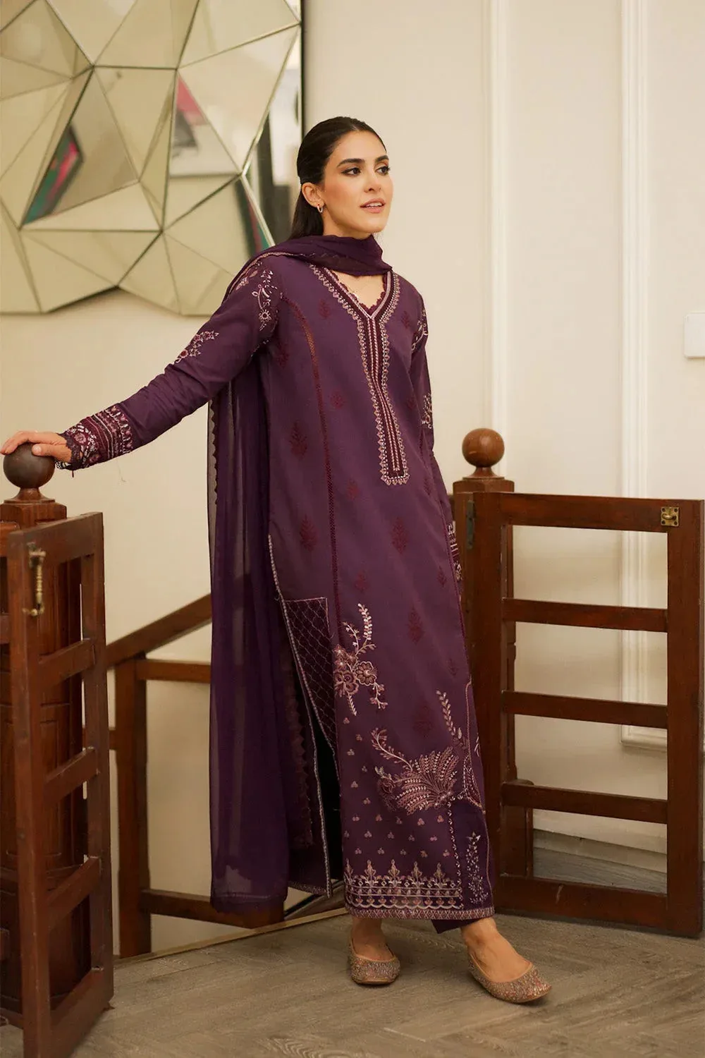 Maryum N Maria Elara 25 Dark Purple Organza – view 2 – Poshaq