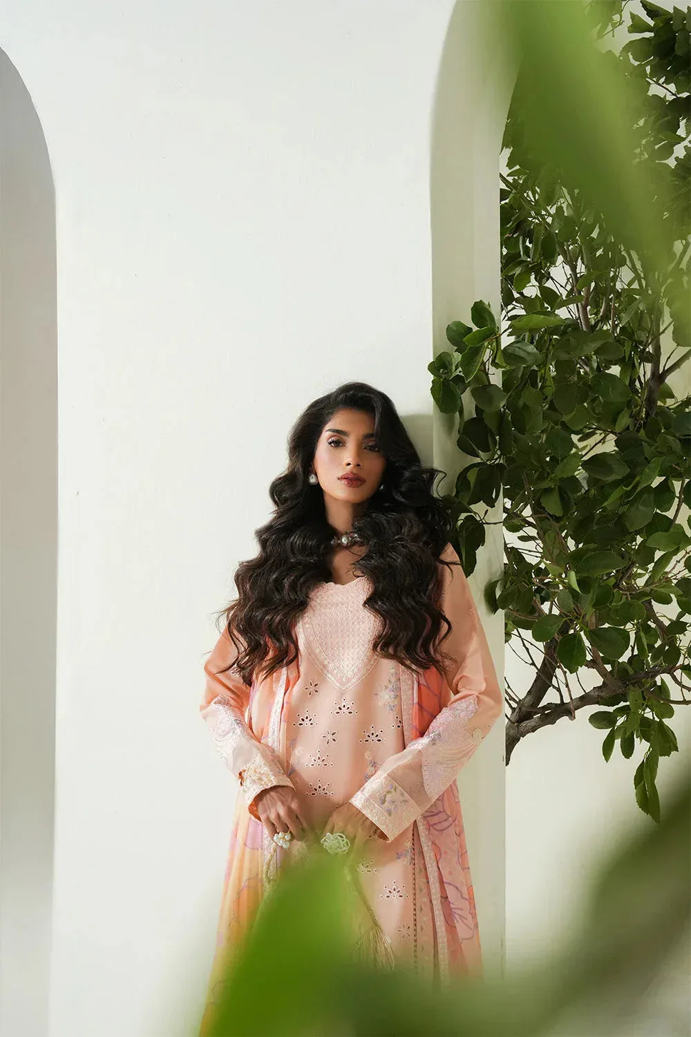 Maryum N Maria Soiree Lawn Pale Peach Organza – view 4 – Poshaq
