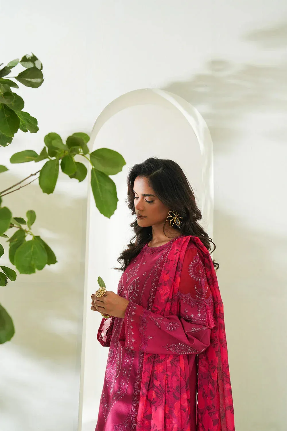 Maryum N Maria Soiree Lawn Candy Pink Organza – view 4 – Poshaq