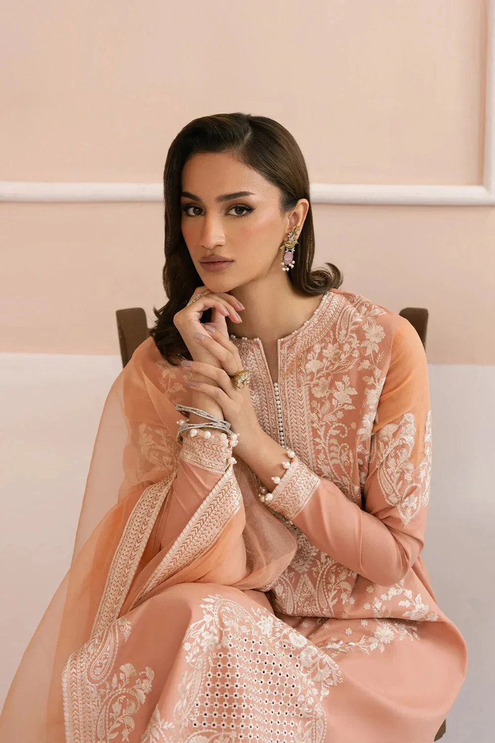 Maryum N Maria Eid Luxury Lawn 25 Peach Pink Organza – view 3 – Poshaq