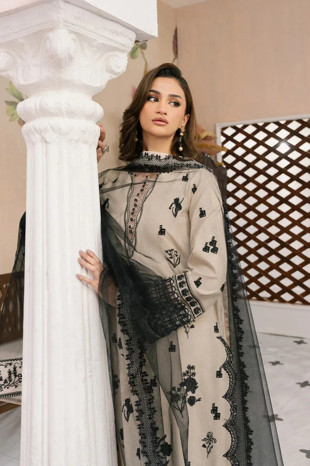 Maryum N Maria Eid Luxury Lawn 25 Off White Organza – view 4 – Poshaq