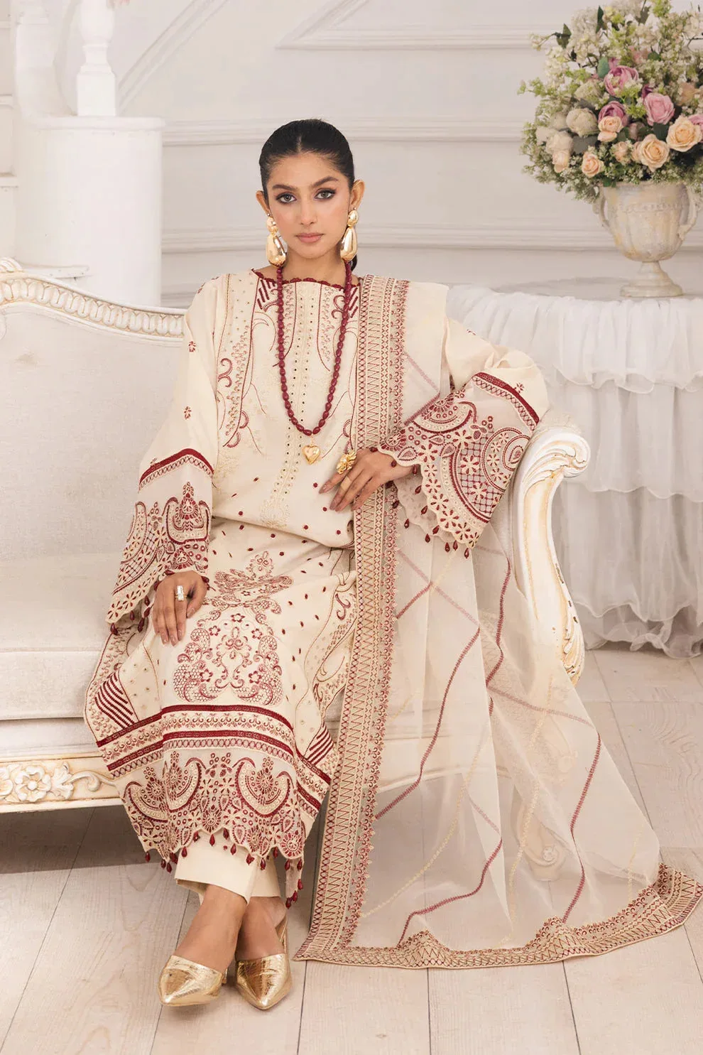 Maryum N Maria Mira Luxury Lawn Ivory Lawn – view 3 – Poshaq