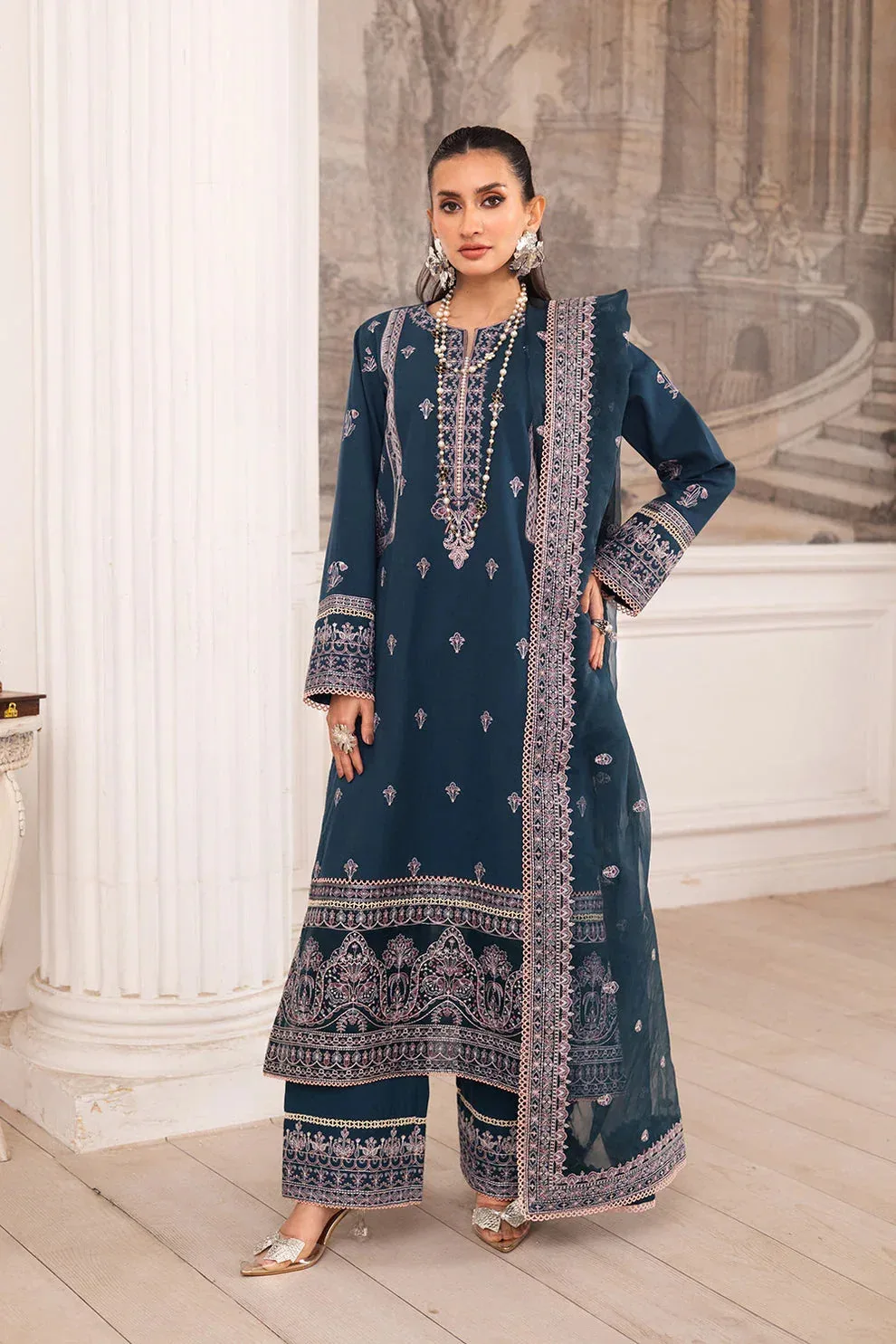 Maryum N Maria Mira Luxury Lawn Navy Blue Lawn – view 1 – Poshaq