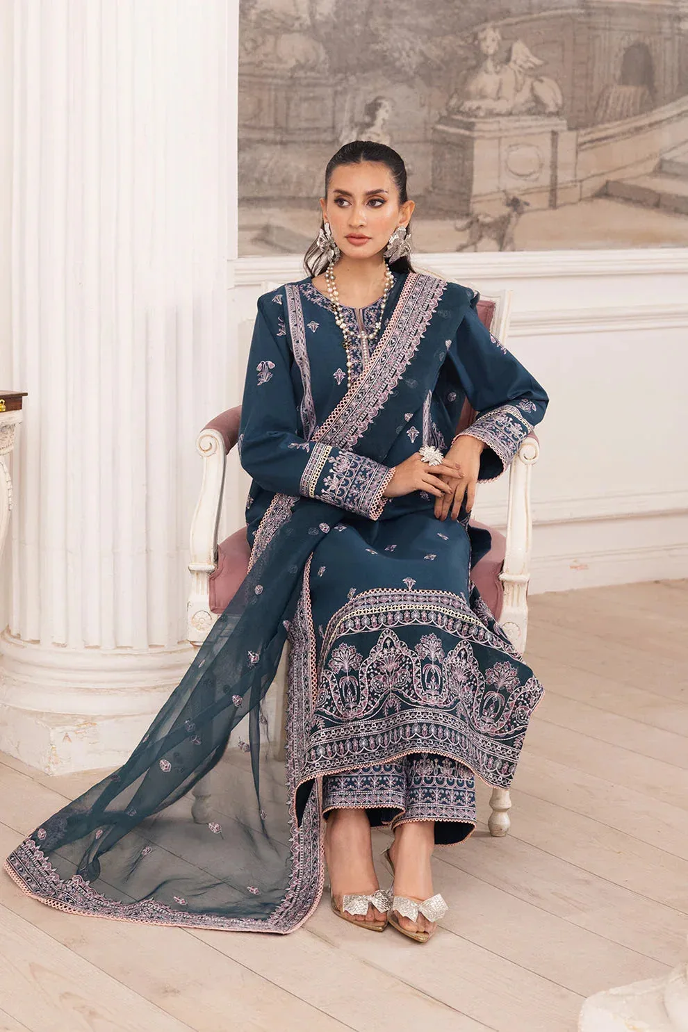 Maryum N Maria Mira Luxury Lawn Navy Blue Lawn – view 4 – Poshaq