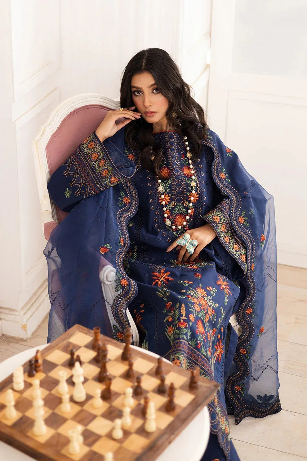 Maryum N Maria Mira Luxury Lawn Navy Lawn – view 4 – Poshaq