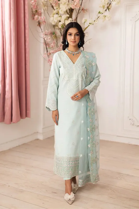 Maryum N Maria Mira Luxury Lawn Ice Blue Lawn – view 1 – Poshaq